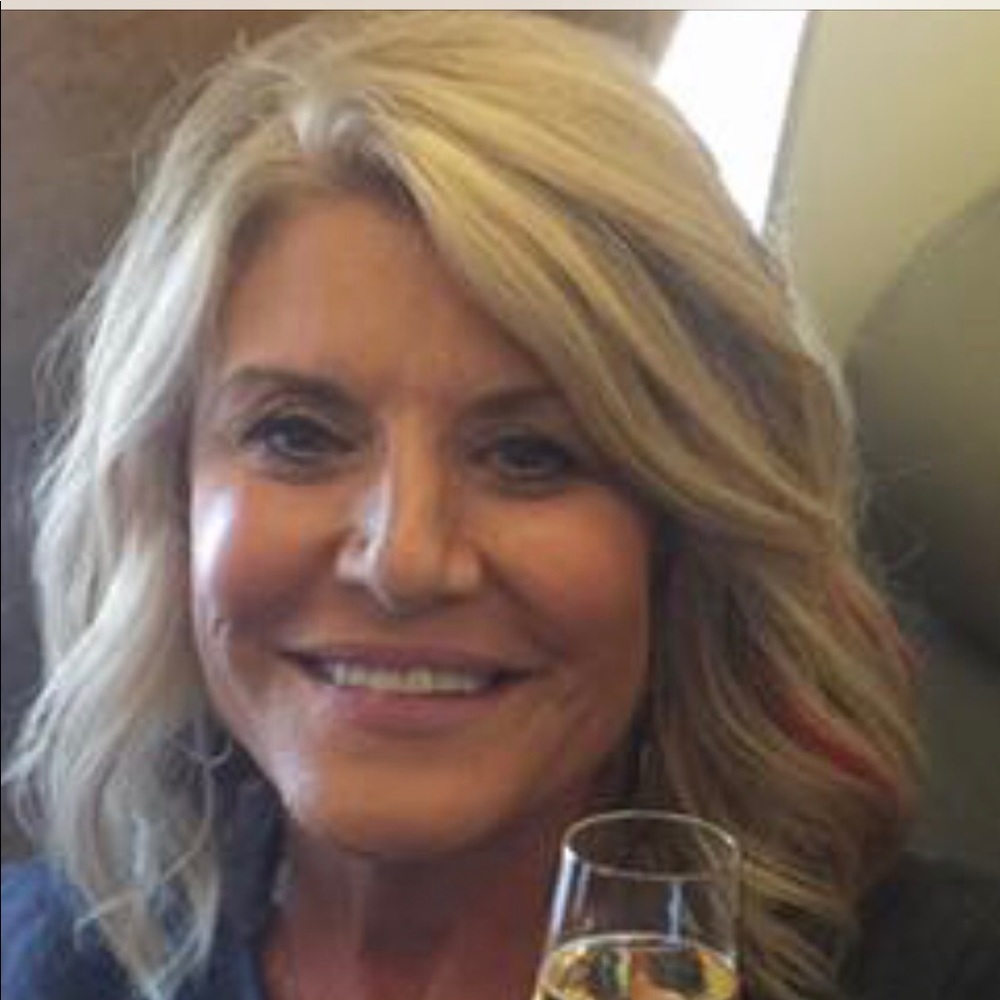 Meet your Posher, Vicki